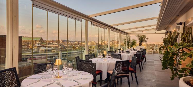 那不勒斯东部希尔顿逸林酒店(Doubletree by Hilton Naples Oriente)图片