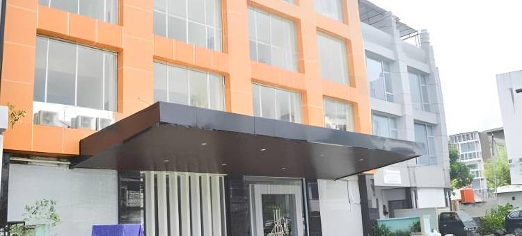 Collection O 靠近巴里巴班超级街区原City Inn酒店(Collection O Balikpapan Near Balikpapan Super Block Formerly City Inn Hotel)图片
