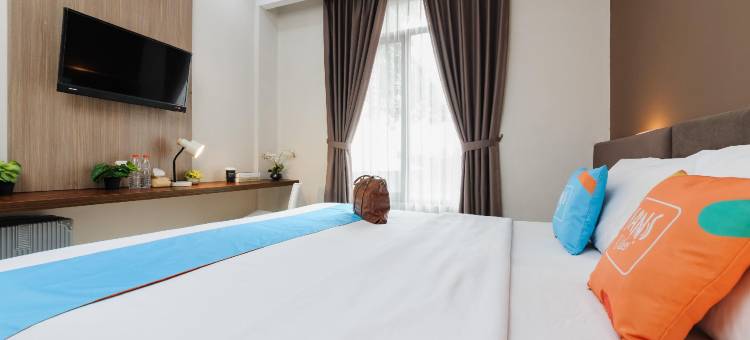 克芒·Sans Vibes天堂大厦(Sans Vibes Firdaus Mansion Kemang)图片