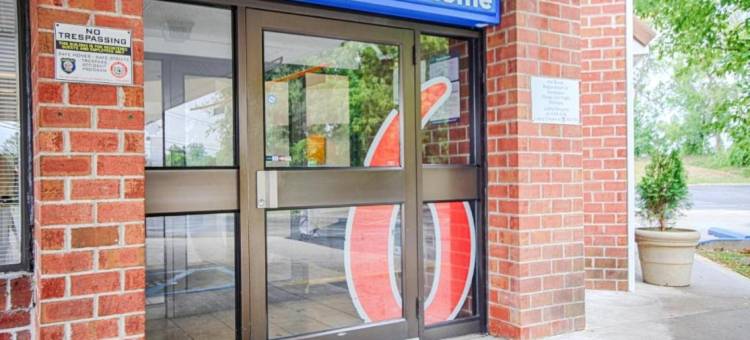 奥尔巴尼6号汽车旅馆(Motel 6 Albany, NY)图片