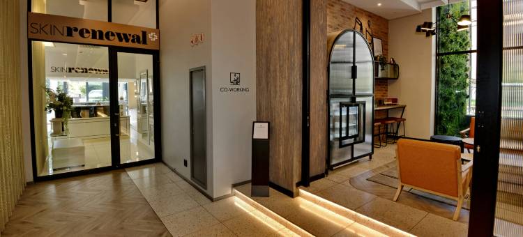 瀑布城庭苑酒店(Courtyard Hotel Waterfall City)图片