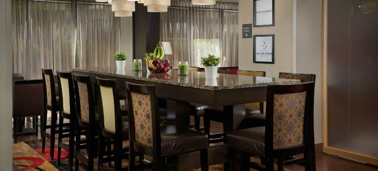 路易斯维尔/65号州际公路/布鲁克斯路欢朋酒店(Hampton Inn Louisville-I-65 @ Brooks Rd.)图片
