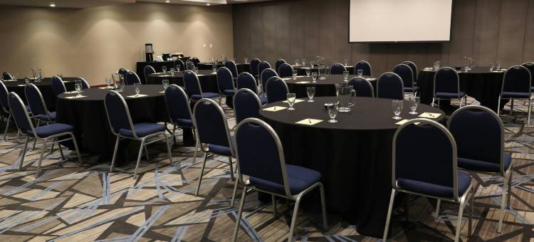 奥马哈西南希尔顿逸林酒店(DoubleTree by Hilton Omaha Southwest)图片