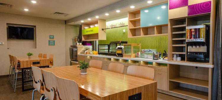 亚特兰大机场西希尔顿惠庭套房酒店(Home2 Suites by Hilton Atlanta Airport West)图片