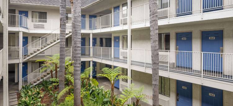 布埃纳帕克6号汽车旅馆 - 诺茨浆果农场/迪士尼乐园(Buena Park, CA - Knotts Berry Farm - Disneyland)图片