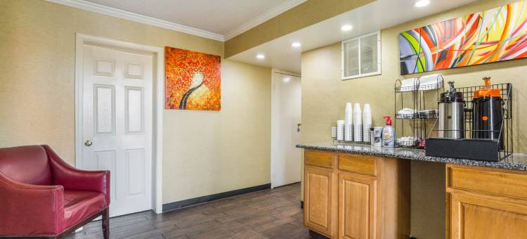 辛辛那提机场红顶酒店 - 佛罗伦萨/厄兰格(Red Roof Inn Cincinnati Airport–Florence/ Erlanger)图片