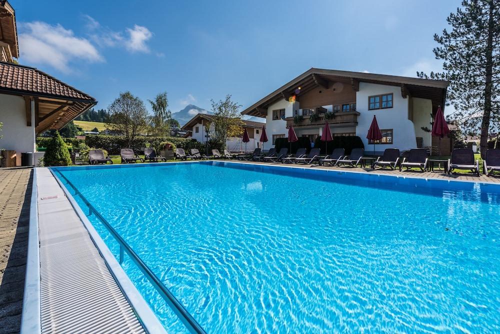 Lisi Family Hotel Over view