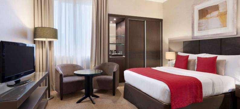 阿布扎比市中心华美达酒店(Ramada by Wyndham Abu Dhabi Downtown)图片