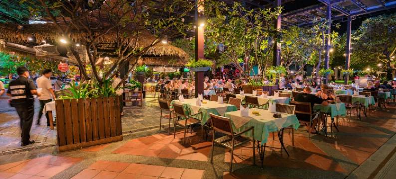 普吉岛班拉迈海滩度假酒店(Baan Laimai Patong Beach Resort)图片