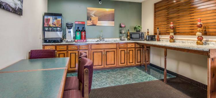 罗德威套房旅馆(Rodeway Inn & Suites)图片