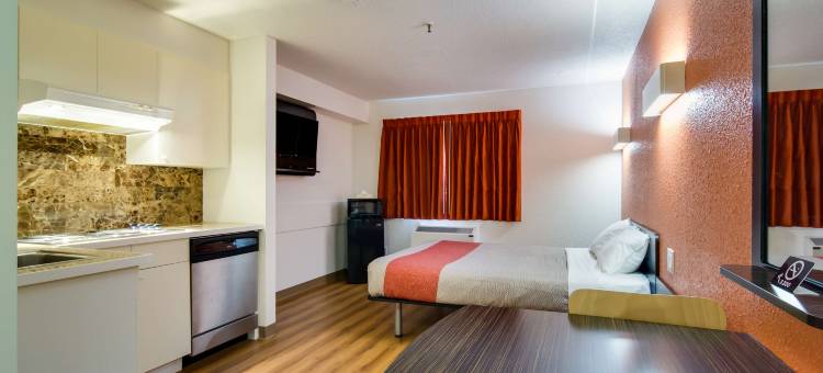 Motel 6 Kerrobert，SK(莫泰尔6科罗伯特)(Motel 6 Kerrobert, SK)图片