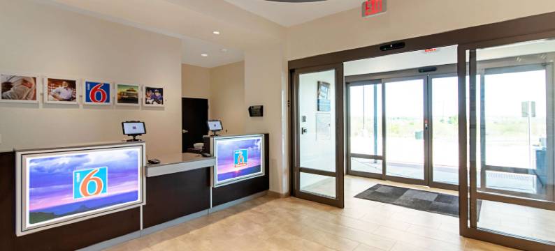 德克萨斯奥斯汀 - 机场 6 号开放式客房酒店(Studio 6 Austin, TX - Airport)图片