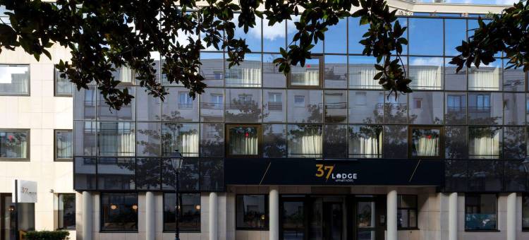 库尔布瓦勒地方士 37 号旅馆(Aparthotel 37 Lodge Courbevoie Paris La Défense)图片