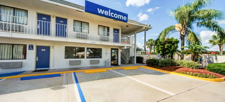 莱克兰 - 6号汽车旅馆(Motel 6 Lakeland, FL)图片