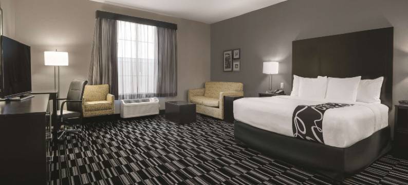 沃斯堡西-I-30拉昆塔温德姆套房酒店(La Quinta Inn & Suites by Wyndham Fort Worth West - I-30)图片