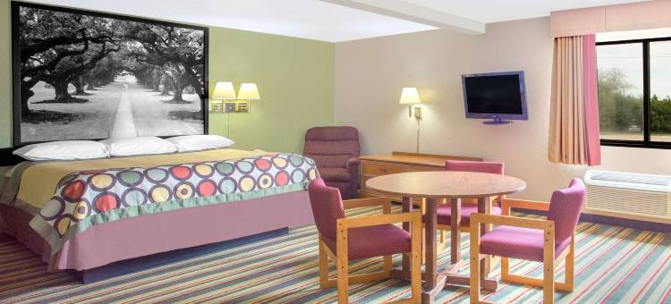 尚佩恩温德姆速8酒店(Super 8 by Wyndham Champaign)图片