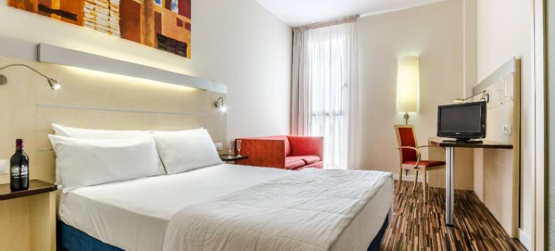 萨拉戈萨城伊特酒店(Hotel Yit Ciudad de Zaragoza)图片