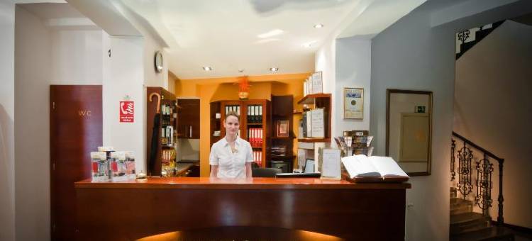 EA 维多利亚酒店(EA Hotel Victoria)图片