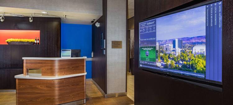 UCR里布/莫雷诺谷区万怡酒店(Courtyard Riverside UCR/Moreno Valley Area)图片