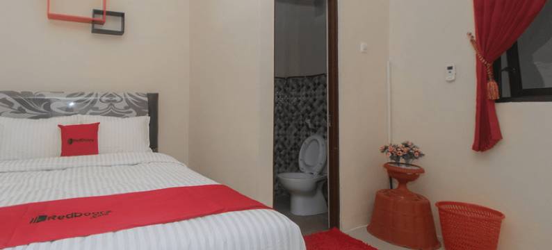 红多兹伊斯兰酒店-近茉莉芬国立理工学院(RedDoorz Syariah Near Politeknik Negeri Madiun)图片