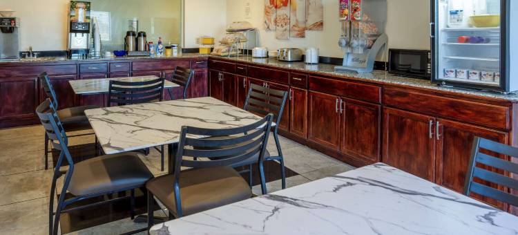 维拉里卡温德姆速 8 酒店(Super 8 by Wyndham Villa Rica)图片