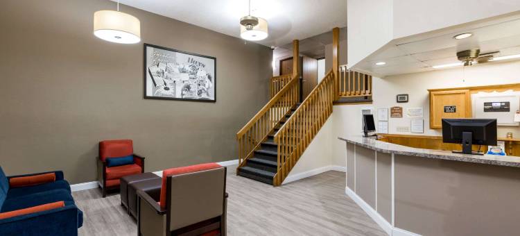 海斯温德姆速8酒店(Super 8 by Wyndham Hays KS)图片