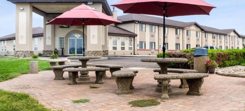 品质酒店奥科马 - 张伯伦(Quality Inn Oacoma - Chamberlain)图片