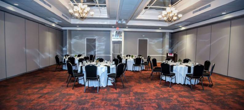 杰克逊维尔华美达酒店及会议中心(Ramada by Wyndham Jacksonville Hotel & Conference Center)图片