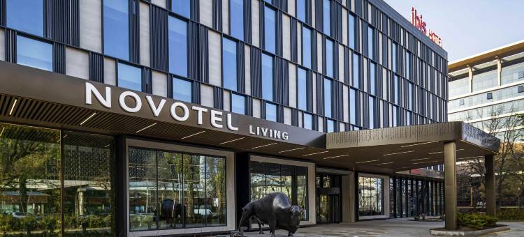 诺富特阿拉木图捷迪苏生活酒店(Novotel Living Almaty Jetisu)图片