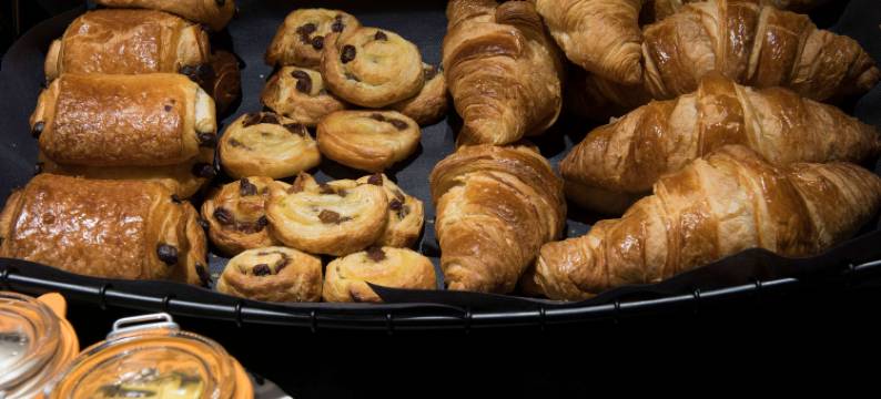 巴黎苏雷斯尼隆尚美居酒店(Hôtel Mercure Paris Suresnes Longchamp)图片