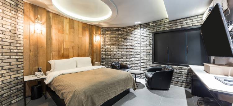 彩虹酒店(Rainbow Hotel)图片