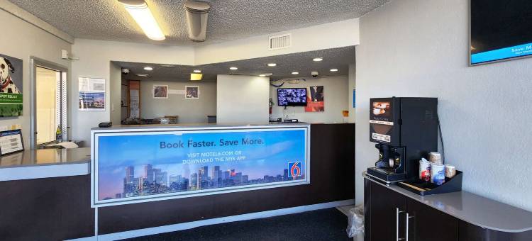 Studio 6 休斯顿, 德克萨斯州 - 医疗中心 NRG体育场(Studio 6 Houston, TX Medical Center NRG Stadium)图片