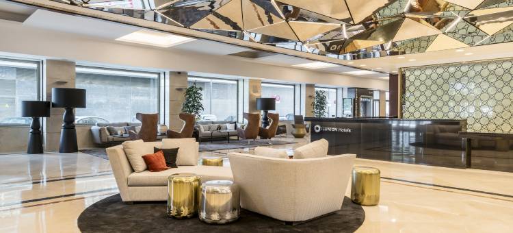 马拉加伊鲁宁酒店(Ilunion Málaga)图片