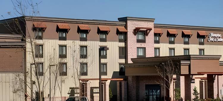 阿斯托里亚希尔顿欢朋套房酒店(Hampton Inn & Suites Astoria)图片