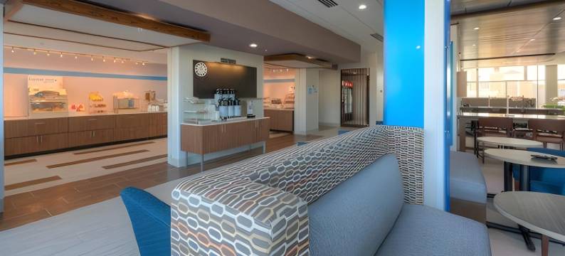 智选假日套房酒店塔尔萨(Holiday Inn Express & Suites TULSA MIDTOWN by IHG)图片