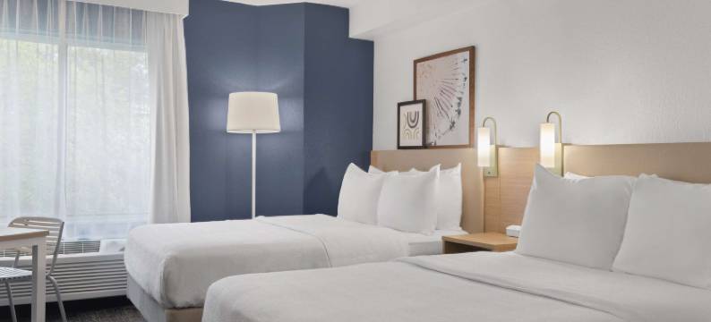 奥兰多希尔顿斯帕克酒店-海洋世界附近(Spark by Hilton Orlando near SeaWorld)图片