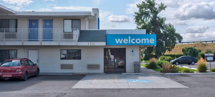 华盛顿里奇兰 - 肯纳威克 6 号汽车旅馆(Motel 6 Richland, WA - Kennewick)图片