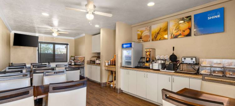 圣迭戈机场海港舒适酒店(Comfort Inn San Diego Airport at the Harbor)图片