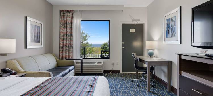 假日沙滩贝斯特韦斯特优质套房酒店(Best Western Plus Holiday Sands Inn  Suites)图片