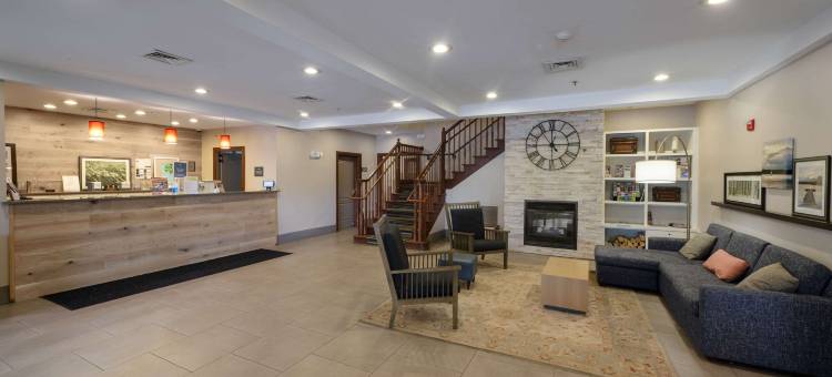 丽笙乡村套房酒店-纽约州乔治湖昆斯伯里(Country Inn & Suites by Radisson, Lake George Queensbury, NY)图片