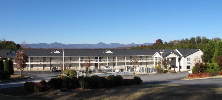 达洛尼加大学区温德姆戴斯酒店(Days Inn by Wyndham Dahlonega University Area)图片