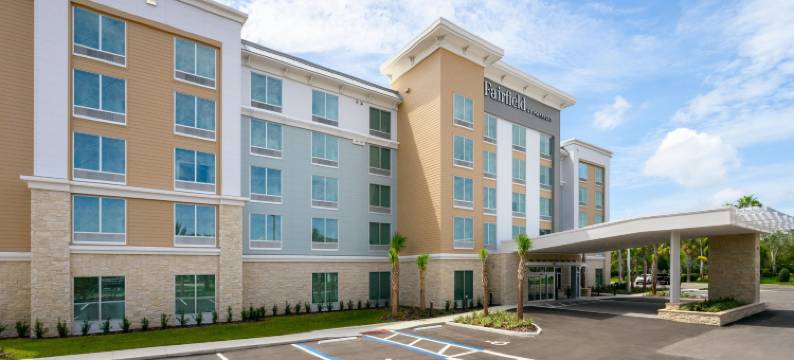 奥兰多美年费尔菲尔德套房酒店(Fairfield Inn & Suites Orlando at Millenia)图片