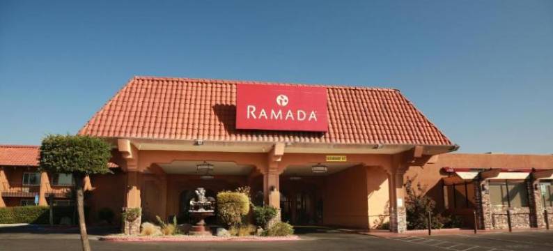 弗雷斯诺北华美达酒店(Ramada by Wyndham Fresno North)图片
