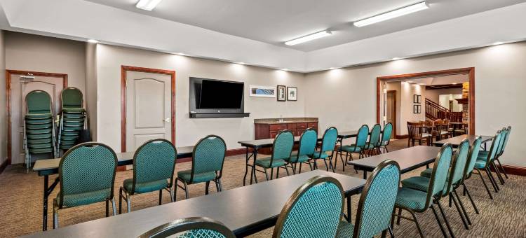 雷德温丽怡酒店(Country Inn & Suites by Radisson, Red Wing, MN)图片