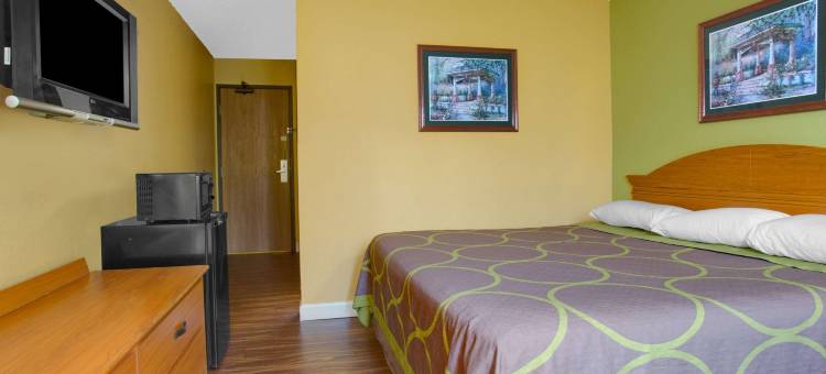 速8酒店-盖恩斯维尔-I-75-医院-大学区(Super 8 by Wyndham Gainesville I-75 Hospital/University Area)图片