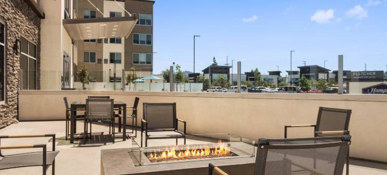 圣地亚哥埃尔卡洪欢朋套房酒店(Hampton Inn & Suites El Cajon San Diego)图片