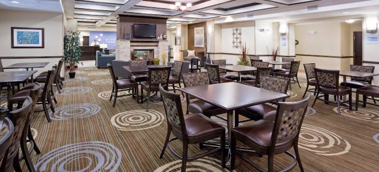 智选假日套房酒店里奇菲尔德(Holiday Inn Express & Suites Richfield)图片