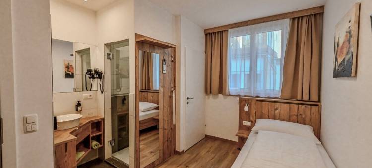 威尔斯城市客房酒店(Hotel "City Rooms Wels")图片