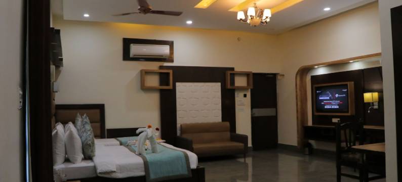 珀勒德布尔克拉克斯快捷酒店(Hotel Clarks Inn Express Bharatpur)图片