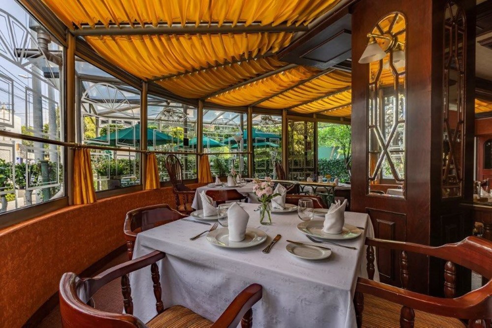 Hotel BeverlyOver view